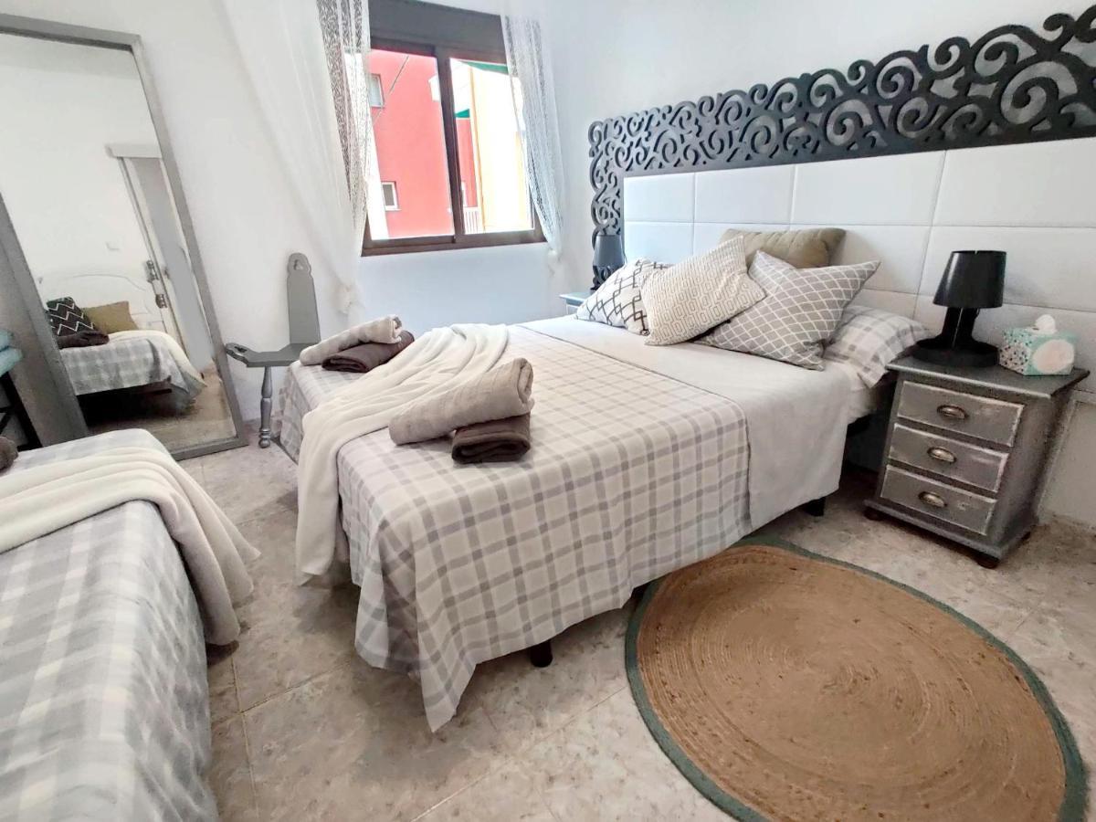 Apartament 100 M De Playa De Gandia 3 -4 Personas Parking Ascensor Exterior photo